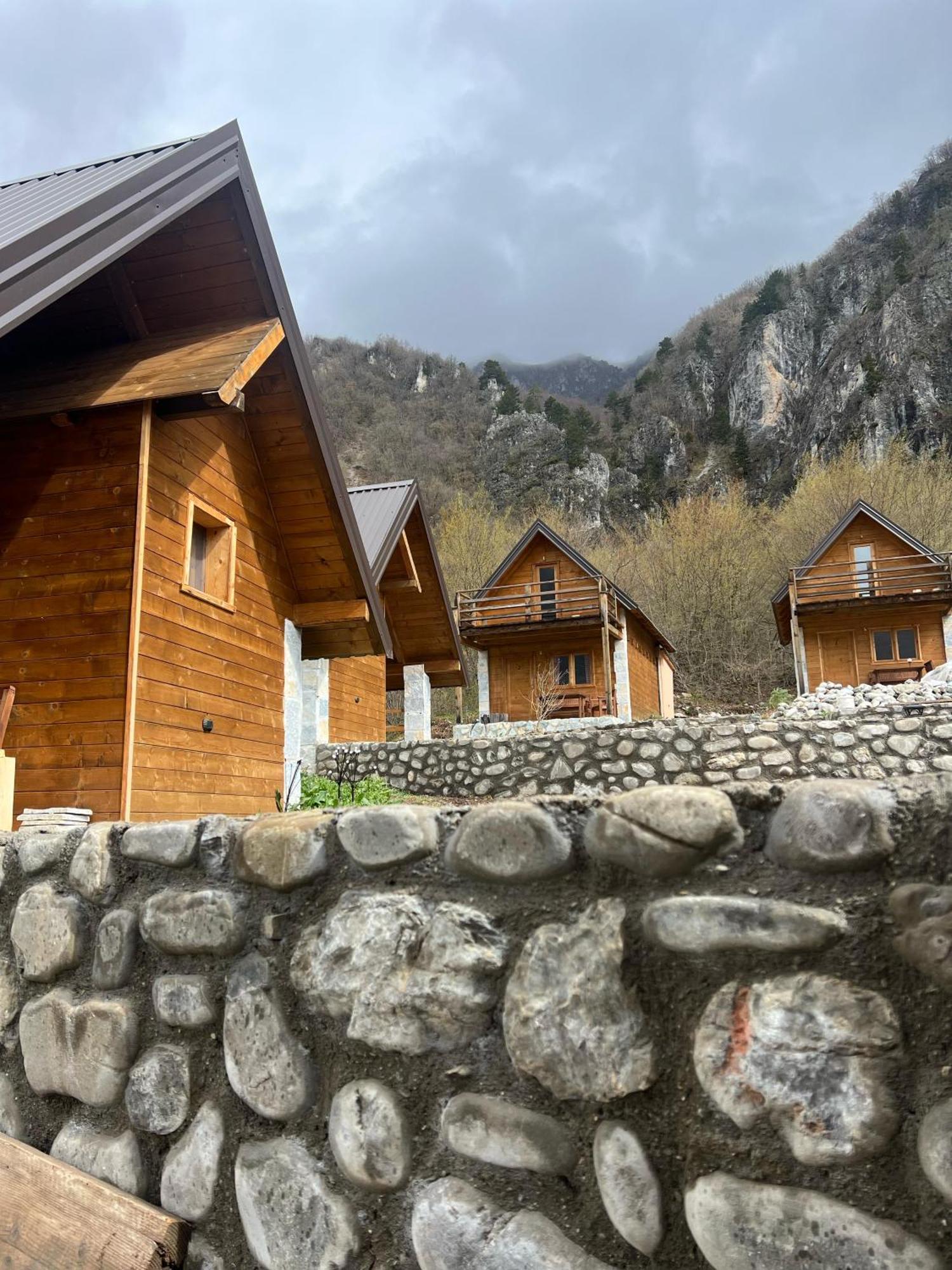 Ethno Star Bojovic Guest House Gusinje Екстериор снимка