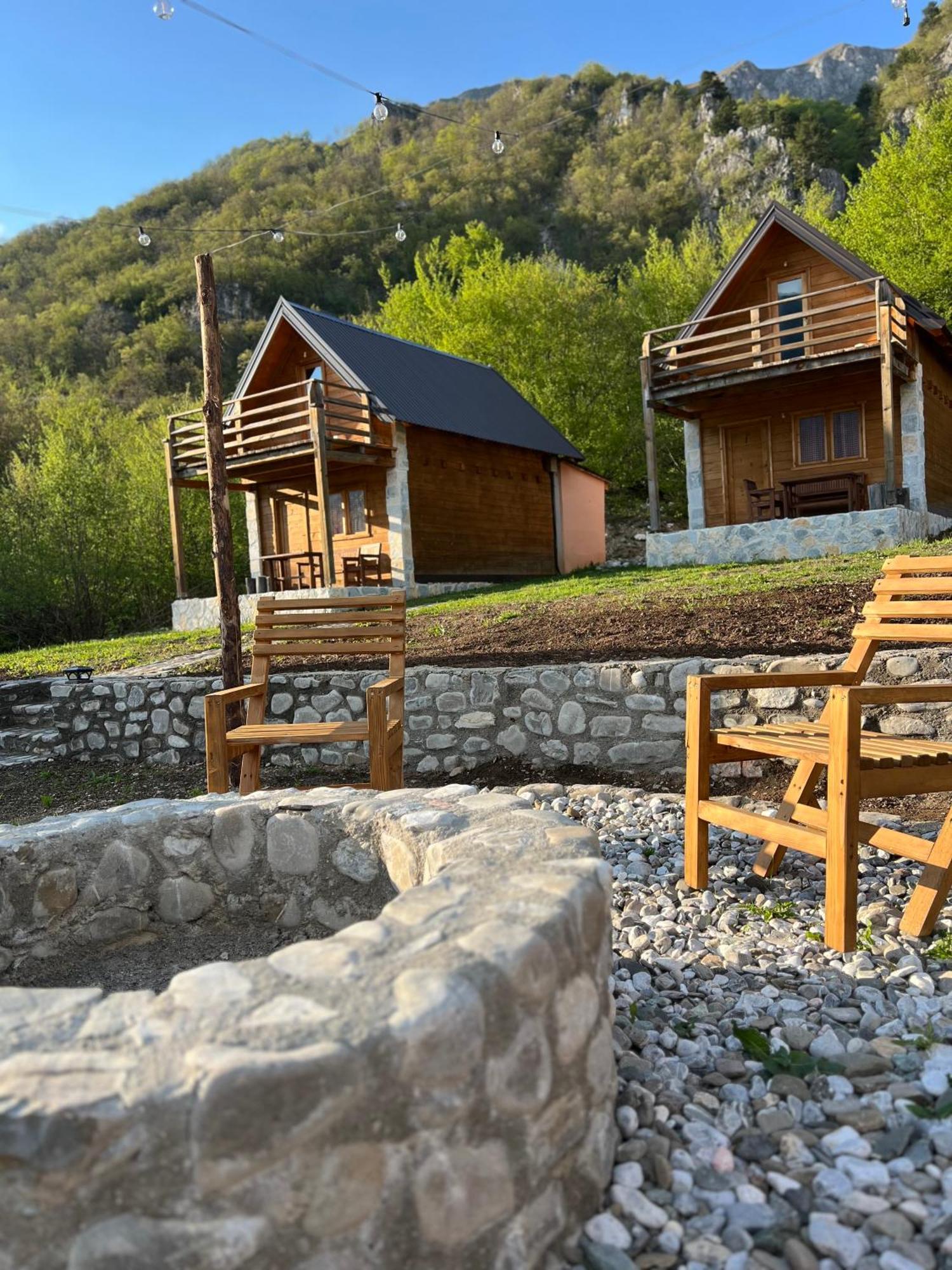 Ethno Star Bojovic Guest House Gusinje Екстериор снимка